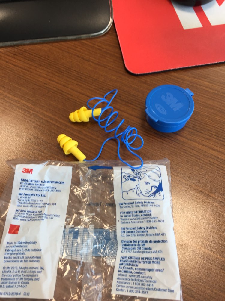 3M 340-4002 Earplugs Heatshrinked Christmas Tree Belt Straps with Box Ears protection NRR25 SNR32 E5510