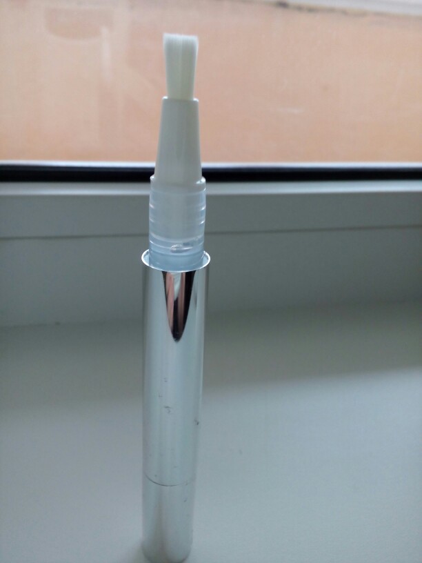 Creative Effective Teeth Tooth Whitening Whitener Pen Sexy Celebrity Smile