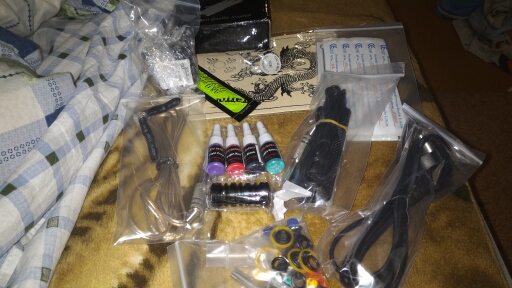 Complete Tattoo kits 8 wrap coils guns machine 1/6oz black tattoo ink sets power supply disposable needle free shipping