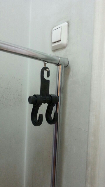 Universal Auto Car Seat Headrest Hanger Bag Hook Holder for Bag Purse Cloth Grocery Storage Auto Fastener Clip