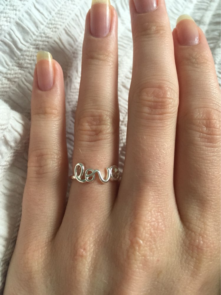 2016 New Fashion 18k Gold Plated Hot Fashion Exquisite Alloy Love Letters Friendship Ring Women Simple Cute Cool Rings R018