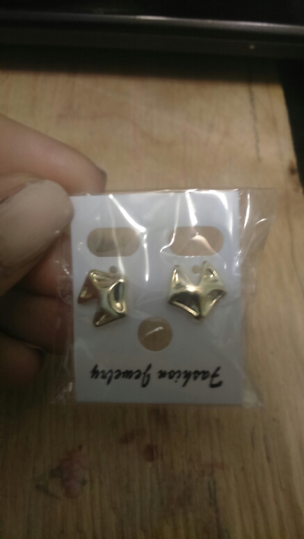 Min 1Pc New Arrival Fashion Gold Plated Fox Stud Earring for Women Animal Stud Earrings Birthday Gifts ED011