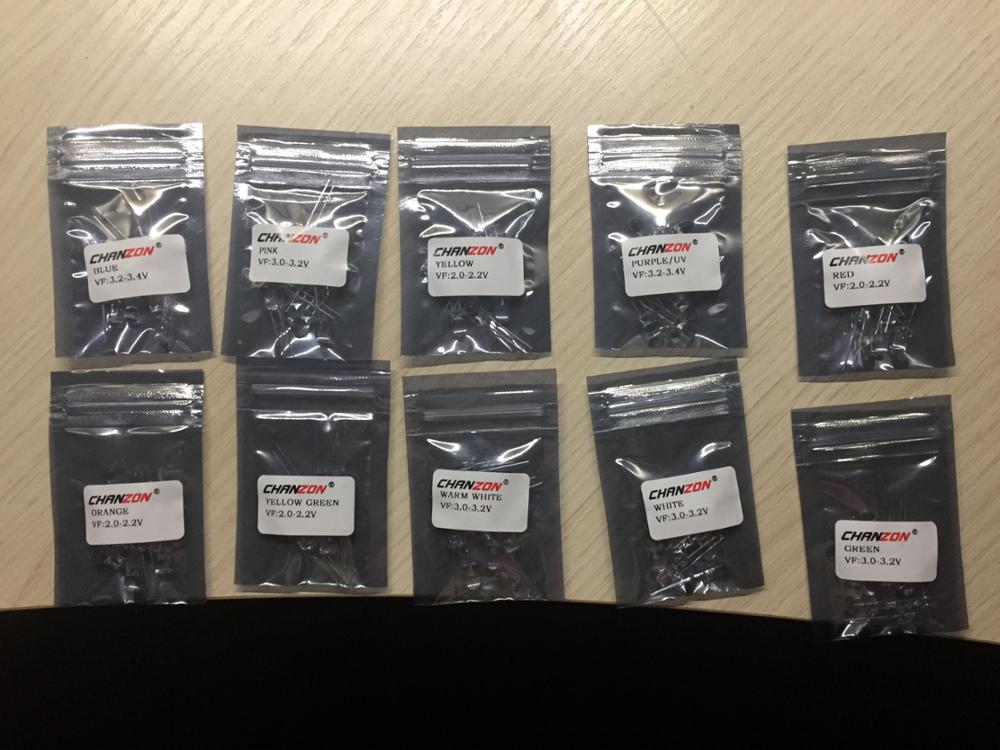 100pcs (10 colors x 10pcs) 5mm LED Diode 3V 5 mm Assorted Kit Warm White Green Red Blue UV Ultra Bright DIY Light Emitting Diode