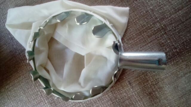 HOT!!  Convenient Horticultural Fruit Picker Gardening Apple Peach Picking Tools