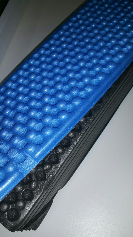 Outdoor Camping Mat Ultralight Foam Picnic Mat Folding Egg Slot Beach Mat Tent Sleeping Pad Moistureproof Camping Mattress