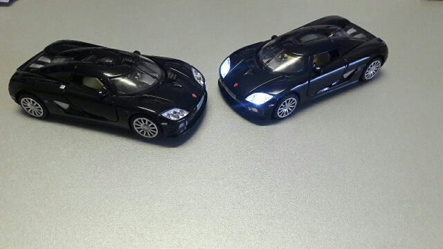 Kids Toys 1/32 Scale Koenigsegg Electronic Car Toys Children Collection Diecasts Model Opening Doors With Light Sound Black  