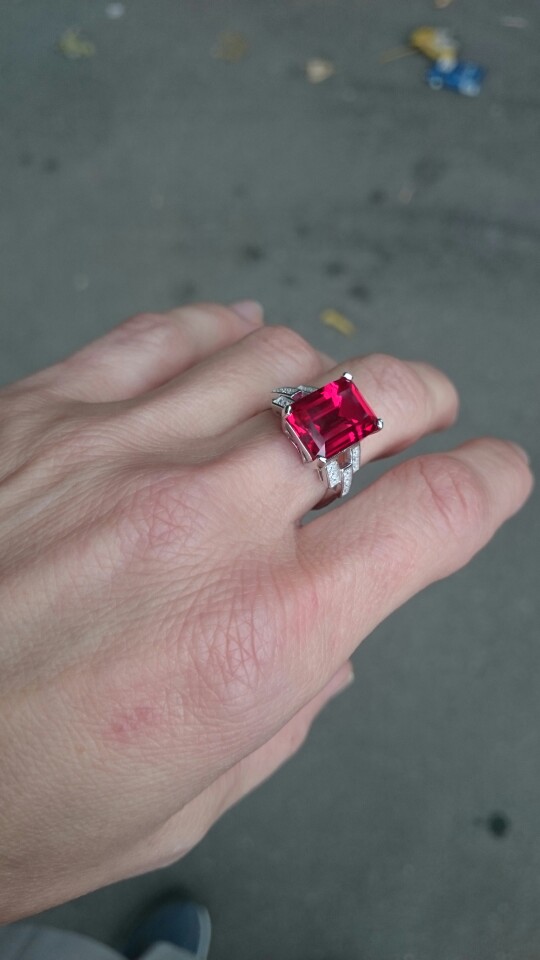 JewelryPalace Luxury Emerald Cut 9.2ct Created Red Ruby Cocktail Ring 925 Sterling Silver Jewelry for Women Fashion Ring
