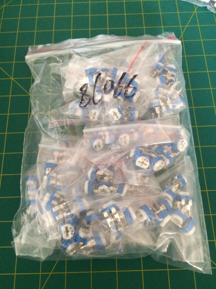 86066 Trimming Potentiometer RM-065 top adjustment 100ohm-1Mohm RM065 Variable Resistors Assorted Kit 13Type*10pcs=130pcs