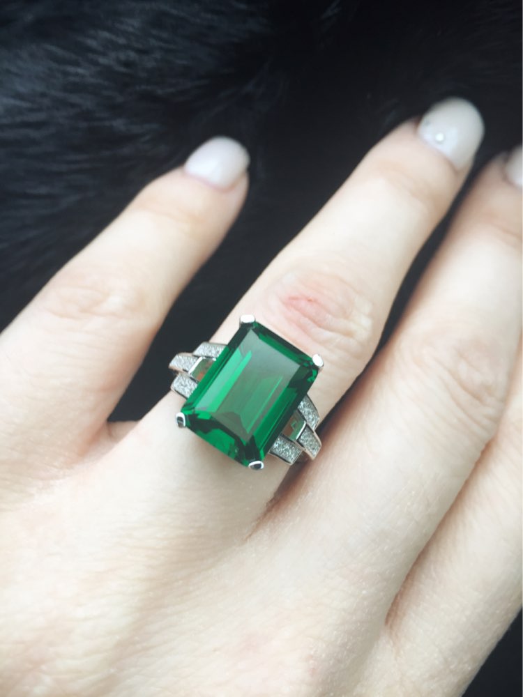 JewelryPalace Luxury 5.9ct Created Green Nano Russian Emerald Cocktail Ring 925 Sterling Silver Rings for Women Fine Jewelry