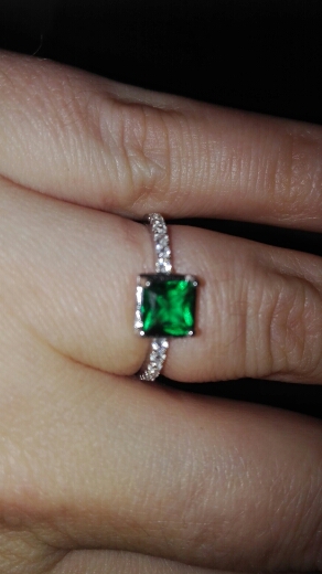 JewelryPalace Square 0.5ct Created Green Nano Russian Emerald Solitaire Ring 925 Sterling Silver Classic Ring For Women Fashion
