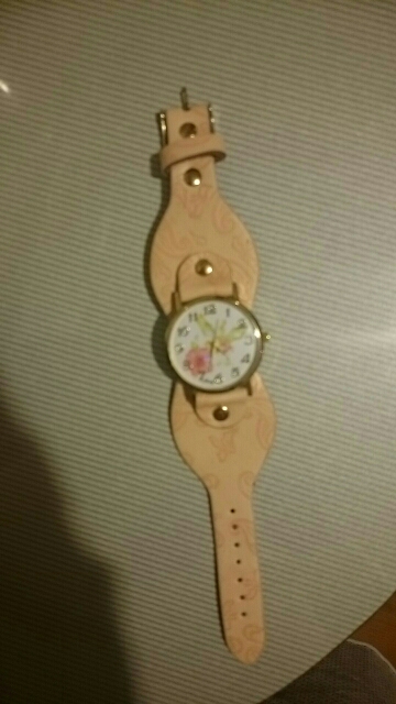 shsby New Arrival Printed leather Bracelet Wristwatch Wide band Dress Watch with flowers Fashion Women Casual Watch girl's gift