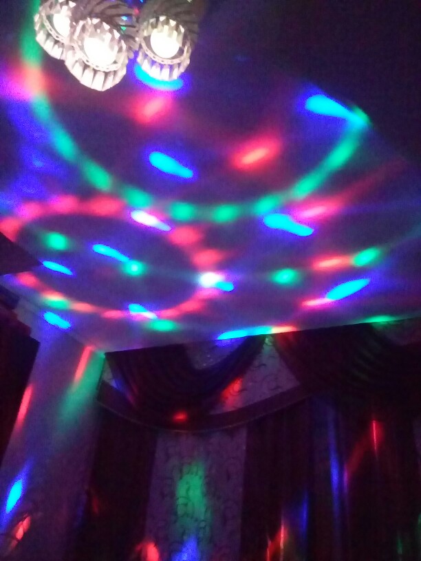 Mini RGB LED Crystal Magic Ball Stage Effect Lighting Lamp Bulb Party Disco Club DJ Light Show Lumiere