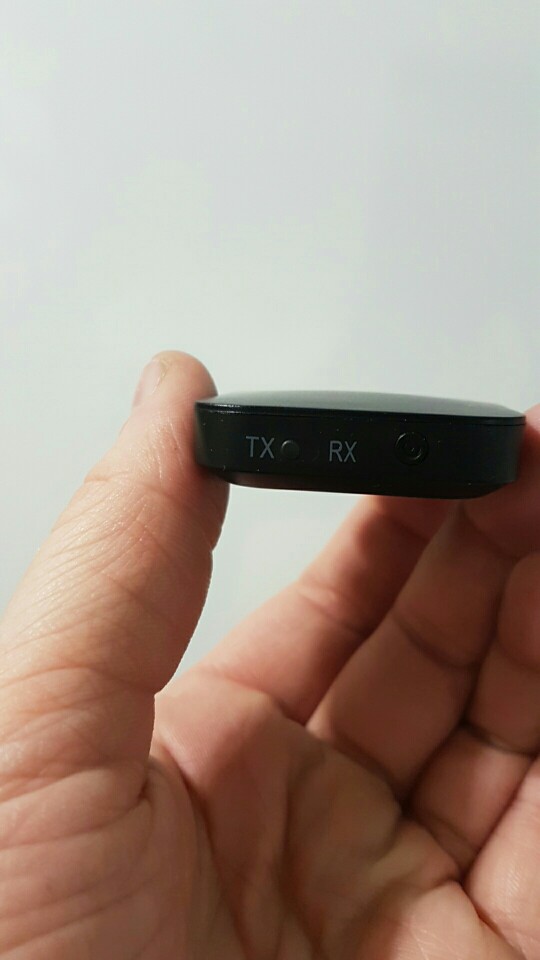 DBPOWER 2-in-1 Bluetooth Receiver Transmitter Audio Wireless Receiver Bluetooth 4.1 Transmitter for Speakers and Earphones Mp3