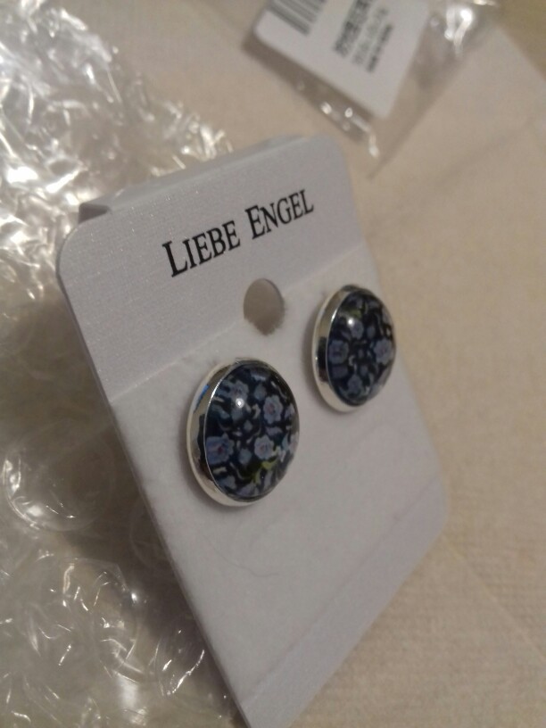 LIEBE ENGEL Vintage Silver Color Earrings Fashion Glass Cabochon Stud Earrings Fresh Flower Style Earrings Women Fashion Jewelry