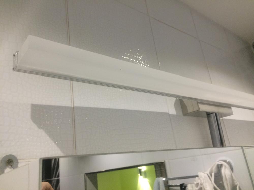Longer LED Mirror Light 0.4M~1.5M AC90-260V Modern Cosmetic Acrylic Wall lamp Bathroom Lighting Waterproof  Free Shipping