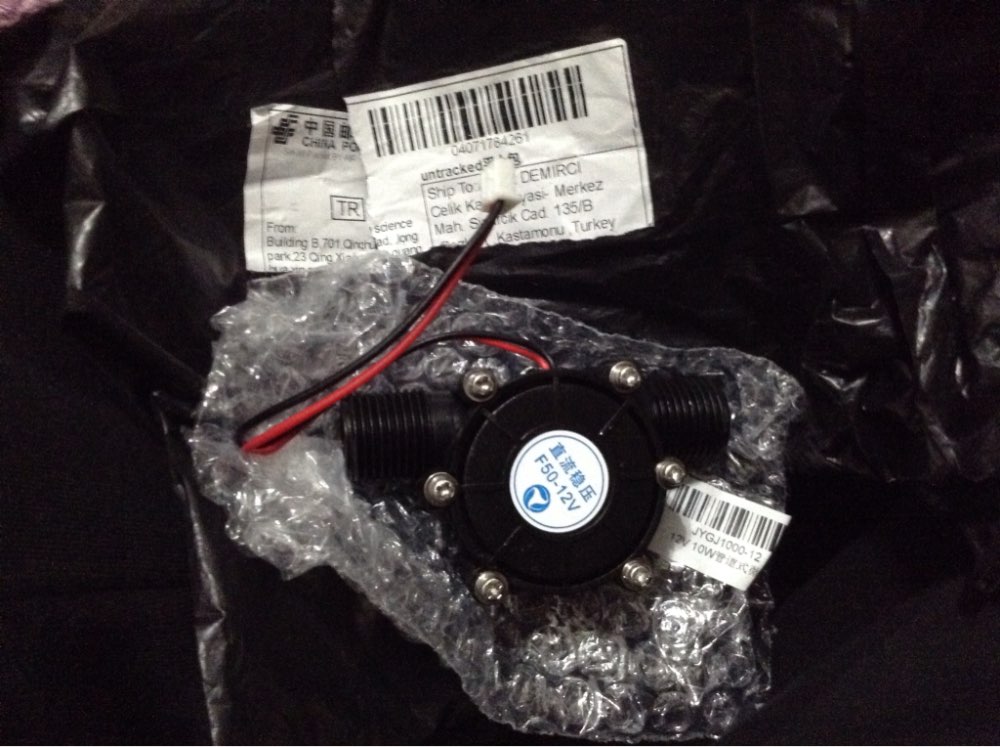 1Pcs DC 12V DC Digital Mini Generator 10W Micro-hydro Water Turbine Generator 10W Dynamo Generator