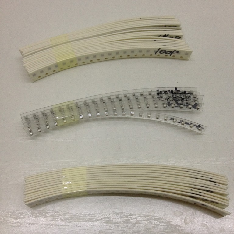 D194 Free shipping 0805 SMD Capacitor assorted kit ,36values*20pcs=720pcs 1pF~10uF Samples kit electronic diy kit