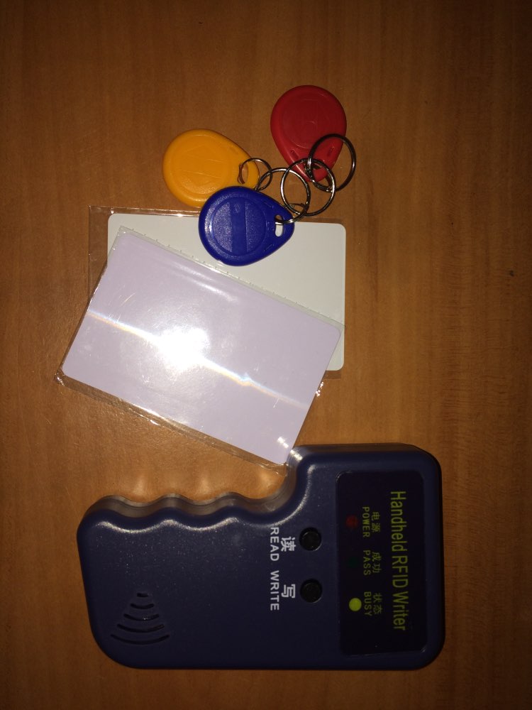 FREE SHIP 125Khz RFID Copier Duplicator Copy Writer for EM4100 tk4100 Card Tag +3pcs em4305 keyfobs + 2pcs t5577 rewritable card