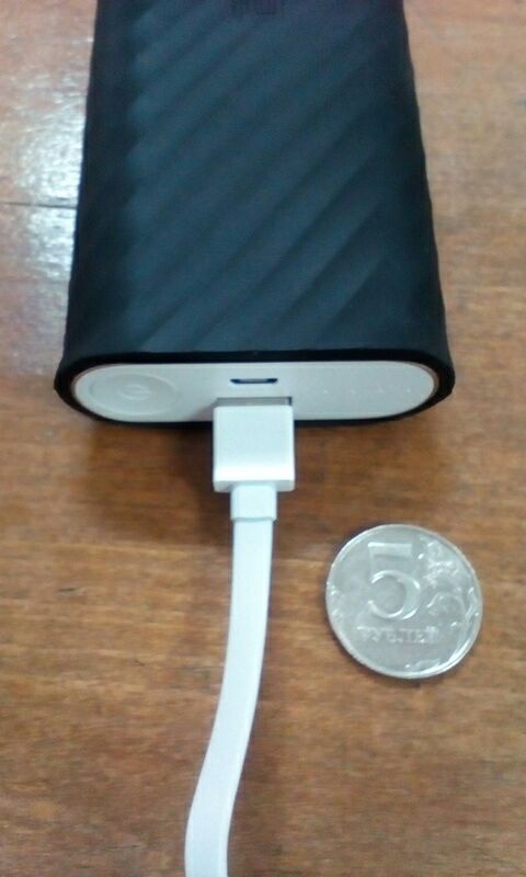 Original Xiaomi Mi Power Bank 10000 mAh li-ion Polymer USB Power Bank Slim Powerbank Charger and Silicone Case For iphone6s