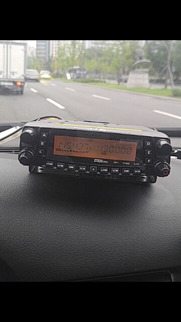 TYT TH-9800 Pro 50W 809CH Quad Band Dual Display Repeater Scrambler VHF UHF Transceiver Car Truck Ham Radio