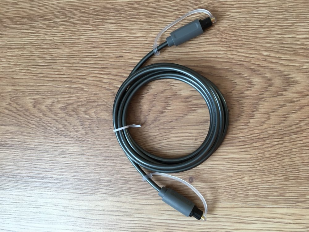 Ugreen Digital Optical Audio Cable Toslink Gold Plated 1m 2m 3m SPDIF Coaxial Cable for Blu-ray CD DVD Player Xbox 360 PS3 AV