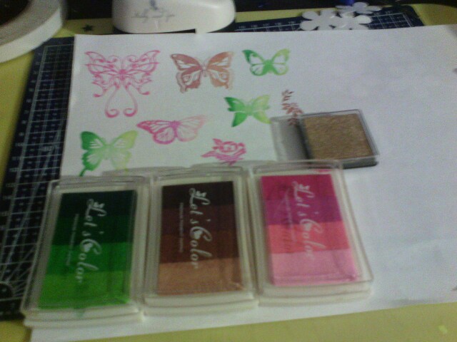 12 Colors Cute Inkpad Craft Oil Based DIY Ink Pads for Rubber Stamps Fabric Scrapbook Wedding Decor Fingerprint Stamp Pad