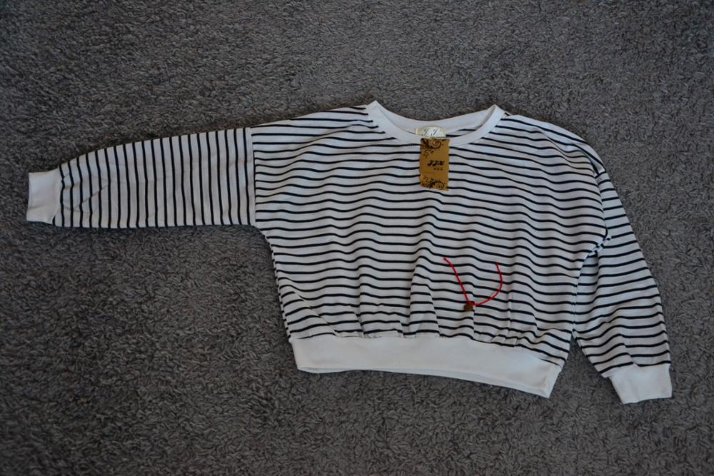 2016 New Fashion Hoodies for Women Harajuku Striped Sweatshirts Hoody Long Sleeve Hoodie Cotton Casual Black White Pullover Tops