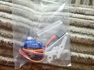 100% NEW Wholesale SG90 9G Micro Servo Motor For Robot 6CH RC Helicopter Airplane Controls for Arduino UNO R3 Free Shipping