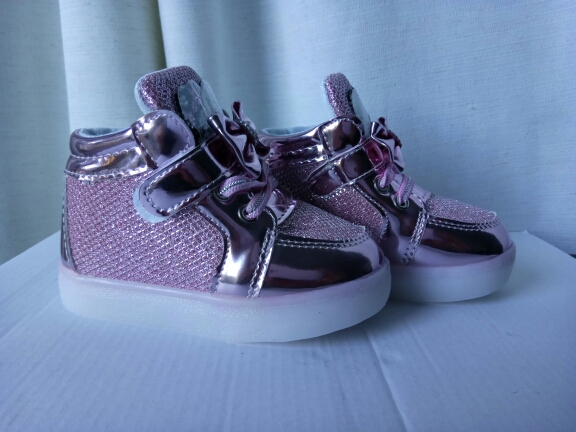 Children Shoes 2016 New Spring Hello Kitty Rhinestone Led Shoes Girls Princess Cute Shoes With Light EU 21-30