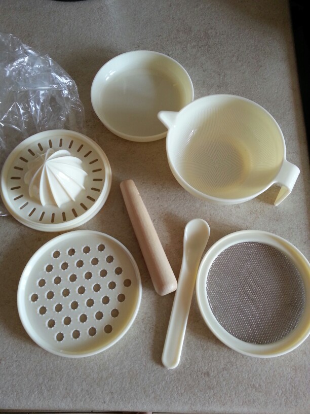 6 Pcs/Set ABS Material Baby Food Grinder masher2016 New Time-limited Baby Food Mills Tools Fruit prato infantil de cocina 1020