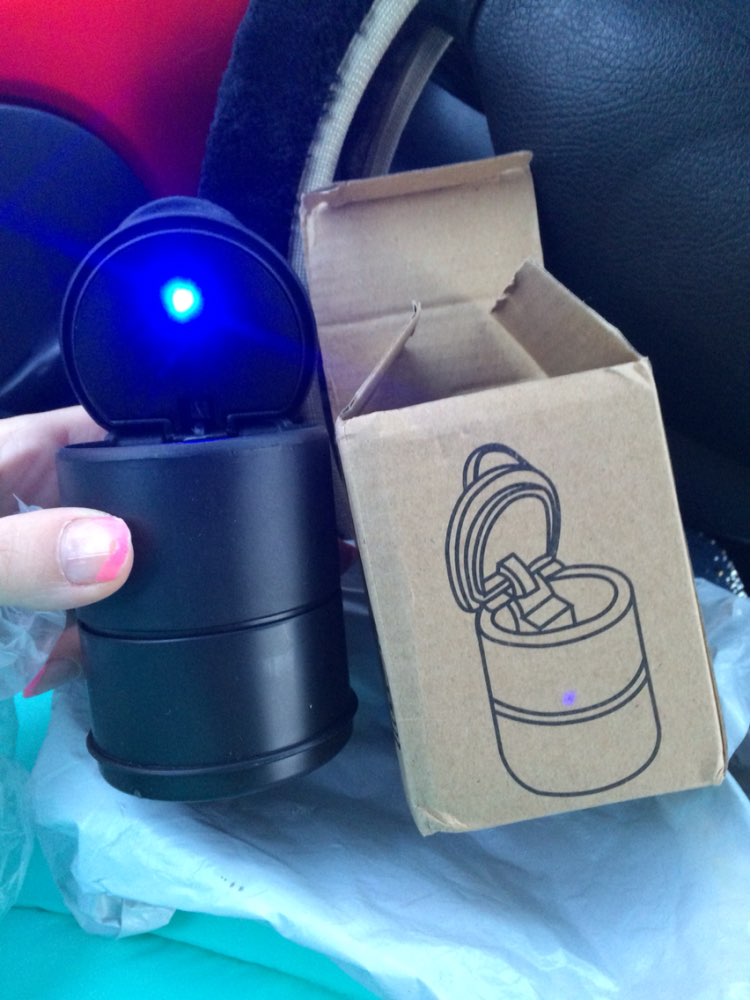 PBT Durable Portable Car Ashtray ceniceros Car Interiors Frame Set Black Dolly Travel Cigarette Ash Holder LED Lamp Ashtray