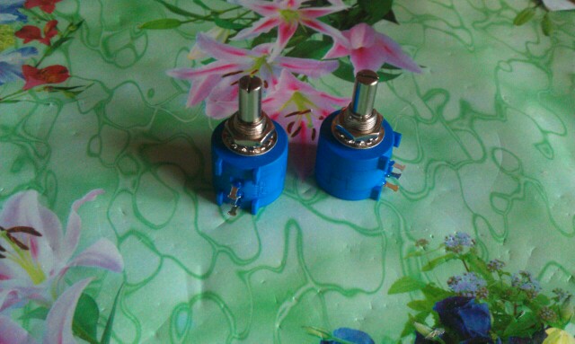 1PCS  3590S-2-103L   10K   Precision multi turn potentiometer  Free shipping