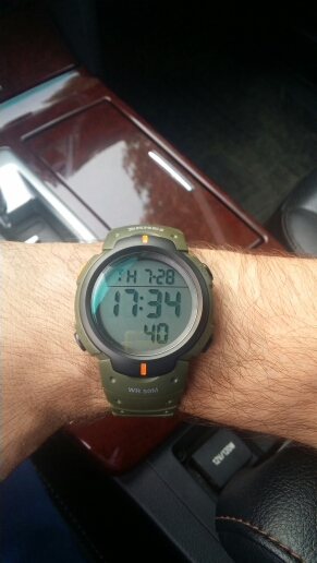 Skmei Luxury Brand Mens Sports Watches Dive 50m Digital LED Military Watch Men Fashion Casual Electronics Wristwatches Hot Clock