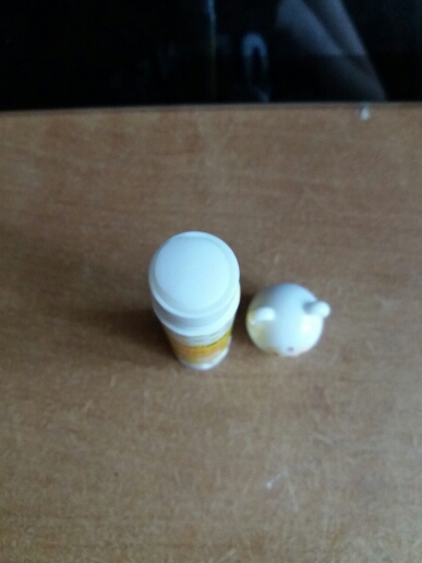 Candy 4 colors student solid glue stick 9g high viscosity office supplies students children's stationery 83x20mm Deli 6366 1 pc