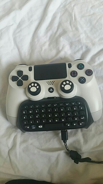 Mutilfunction 2 in 1 Bluetooth Mini Wireless Chatpad Message Keyboard Game Consoles for Sony Playstation 4 PS4 Controller