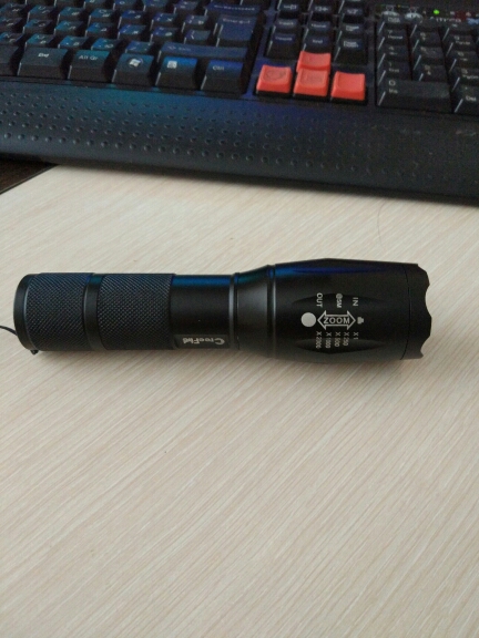 Professional 3800LM CREE XML-T6 LED Flashlight High quality 5 Modes Zoomable lanterna Torch Lighting