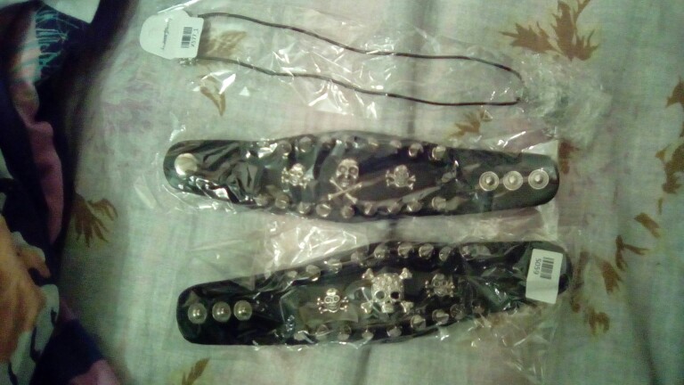 Unique Rock Spikes Rivet Gothic Skeleton Skull Punk Biker Wide Cuff Leather Bracelet S059