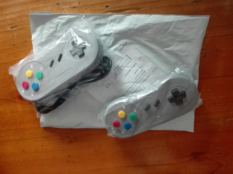 New Hot 2x Super Game Controller SNES USB Classic Gamepad  for PC MAC Games for Win98/ME/2000/2003/XP/Vista/Windows7/8/ Mac os