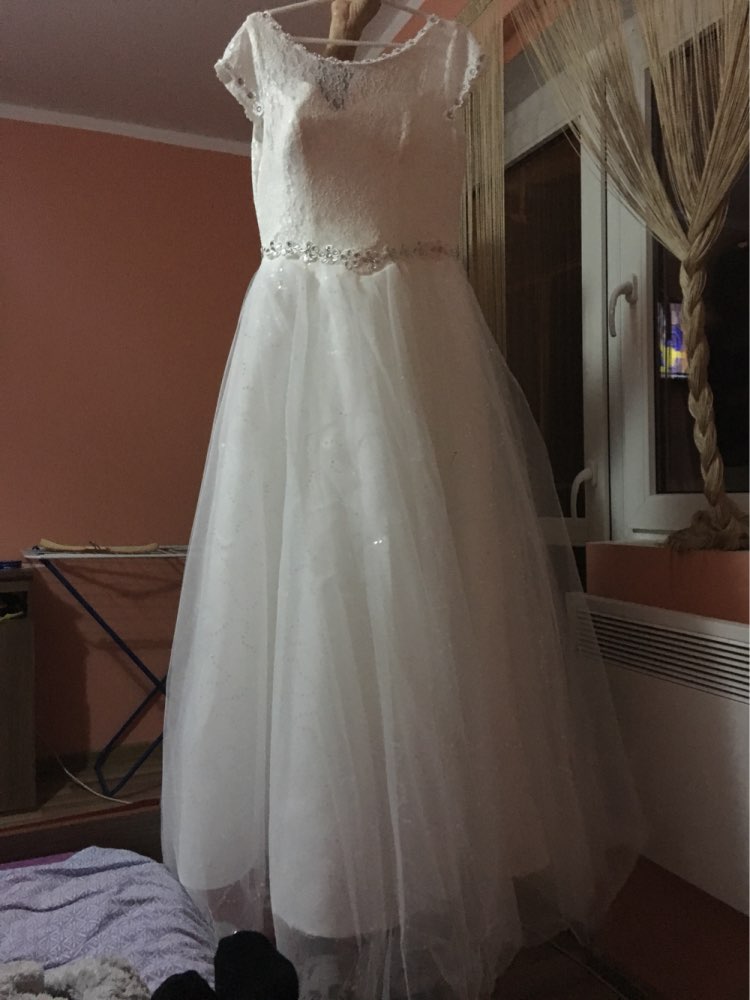Free Shipping White or Red Cheap Lace Wedding Dress Princess Wedding Frocks Lace up Fashion Vestidos De Novia Ball gown HS587