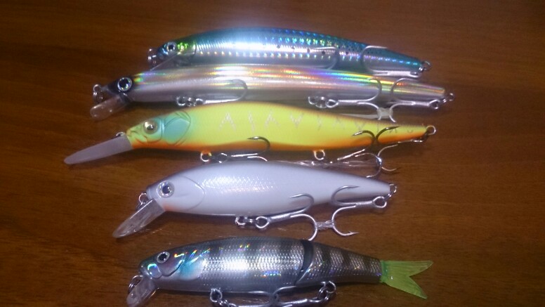 Retail fishing tackle Hot Model  A+ fishing lures, Bearking assorted colors, 120mm 18g, hard baits
