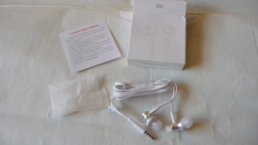 100% Original Xiaomi Piston In-Ear Stereo Earphone With Remote Mic Music Mi Headsets For Xiaomi Samsung IPhone SE 5s 6 6s MP3