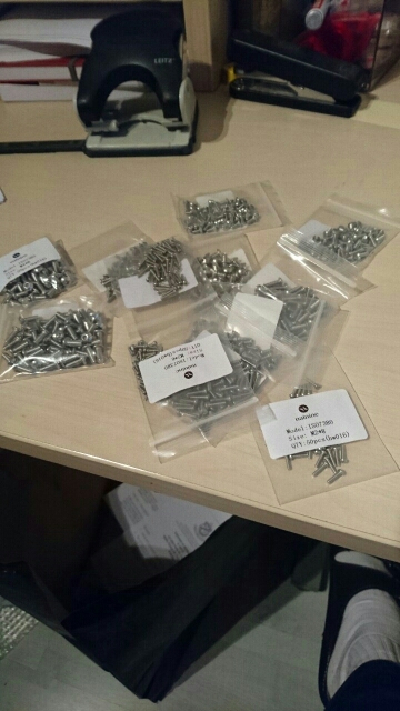 50pcs M2 M2.5 M3 M4 ISO7380 GB70.2 304 Stainless Steel A2 Round Head Screws Mushroom Hexagon Socket Button Head Screw HW016