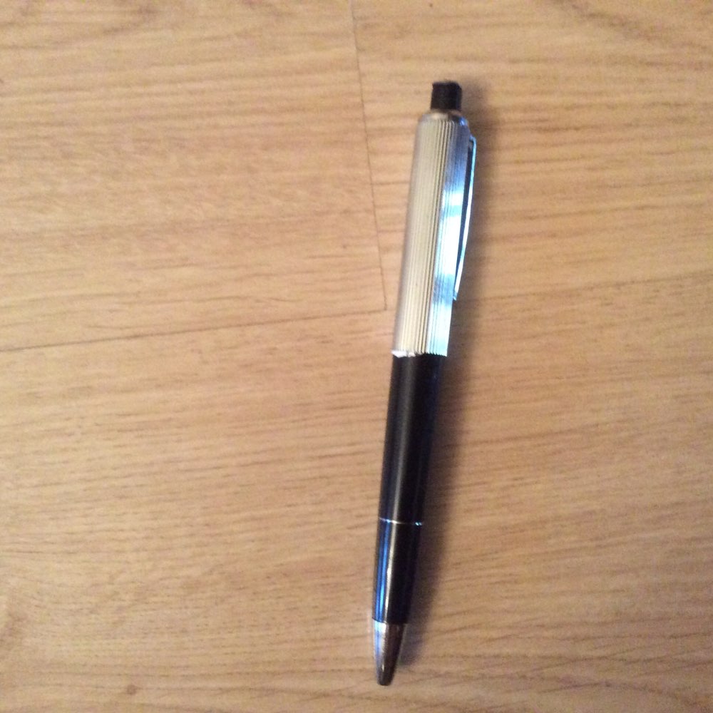 BS#S Funny Pen Electric Shock Joke Prank Trick Toy Gift Fun Free Shipping