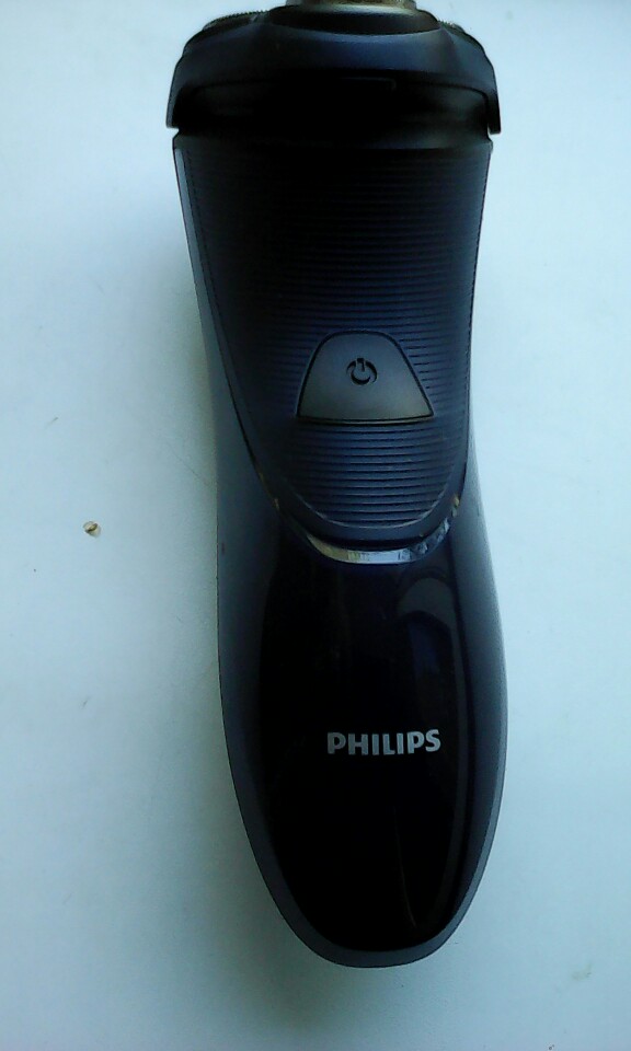 3 Pieces Electric Razor Blade Shaver Head Electrical Replacement Philips Blade for Norelco HQ54 HQ64 HQ6070 HQ6073 HQ7310 Series