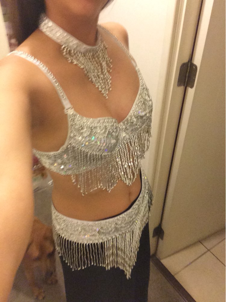 2016 Women Bellydance Clothes Eastern Style Beaded Top and Belt 2pcs Set Costumes for Belly Dance Bra Costume with Necklace