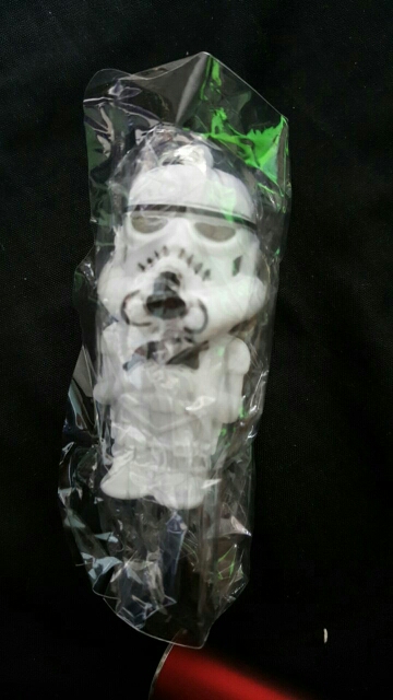 Free Shipping LED Darth Vader star war yoda action figure Storm Troop Anakin Skywalker figure keychains 2016