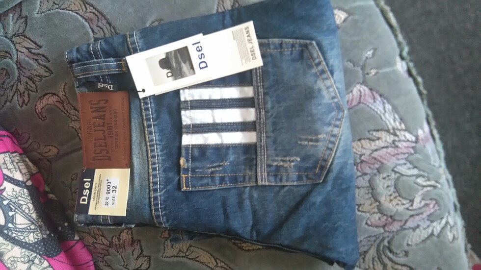 High Quality Mens Jeans Blue Color Printed Jeans For Men Ripped Button Jeans Casual Pants High Quality Cotton Denim Jeans 003D