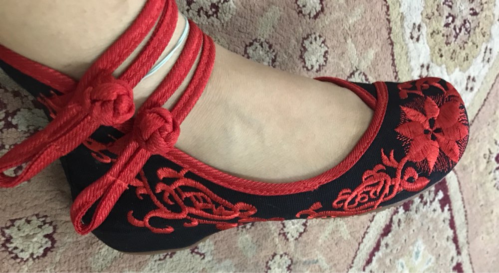 Fashion Women Shoes Old Beijing Mary Jane Flats With Casual Shoes Chinese Style Embroidered Cloth shoes woman Plus Size 40