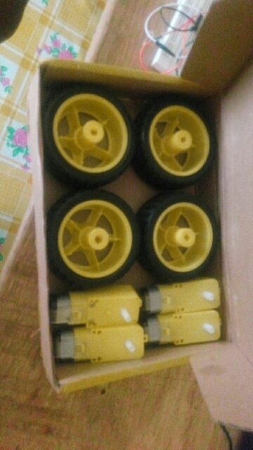 4pcs/lot 48:1 Plastic DC Drive Gear Motor wheek Tyre Tire For Smart Robot Car wheels High Quality Free shipping #RBP001