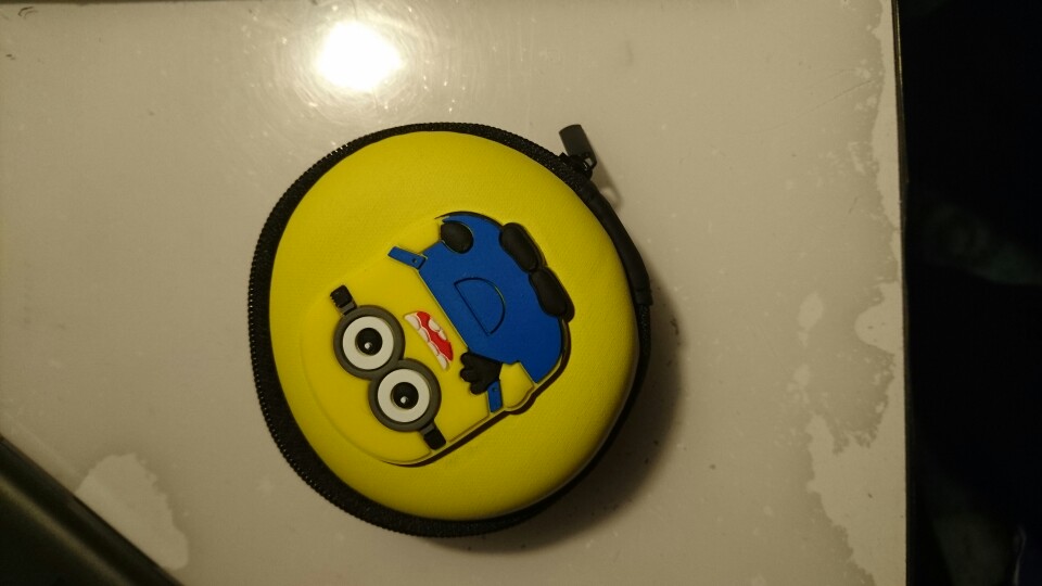 2016 New Novelty Super Heroes Silicone Coin Purse Key Wallet Mini Storage Organizer Bag Dual Earphone Holder Birthday Gift